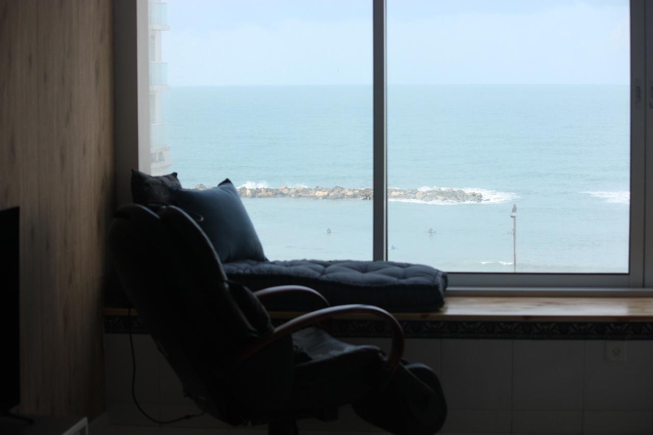 Tlv Suites On The Beach Τελ Αβίβ Εξωτερικό φωτογραφία