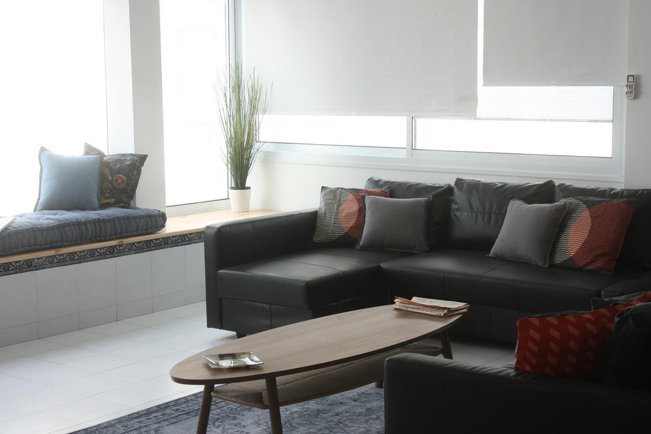 Tlv Suites On The Beach Τελ Αβίβ Εξωτερικό φωτογραφία